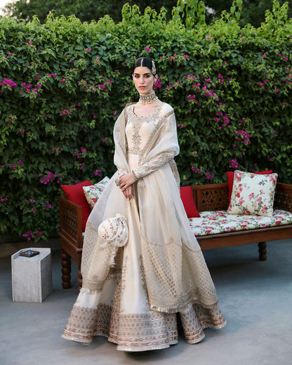 Faiza Saqlain | Mehermah Luxe Formals | Ailia - Pakistani Designer Dress - by Faiza Saqlain | Type: Formal - 100% Original at Saira Sultan