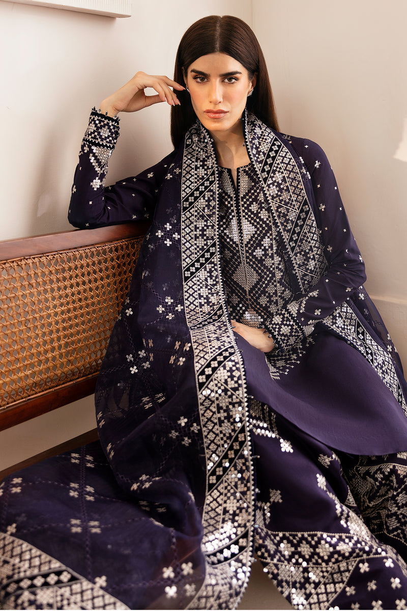 Jazmin | Formals Collection | Raw Silk UR-7030 - Pakistani Designer Dress - by Jazmin | Type: Formal - 100% Original at Saira Sultan