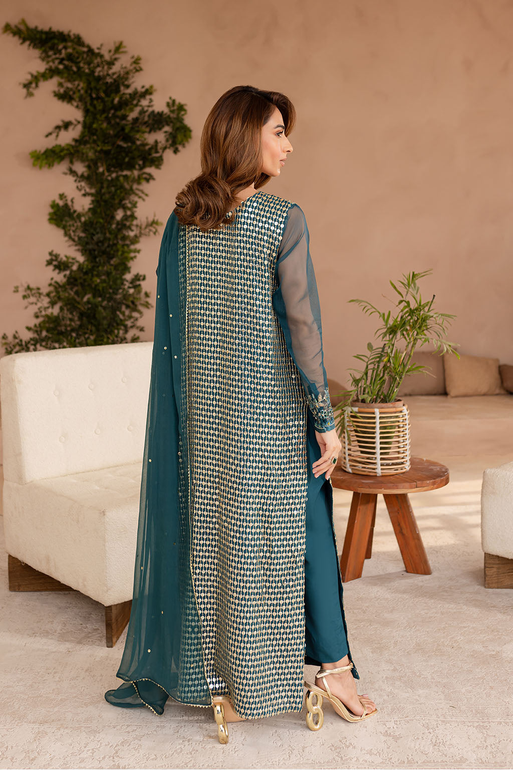 Vanya | Veranda Fromals | VR-03 S Teal Green Chiffon