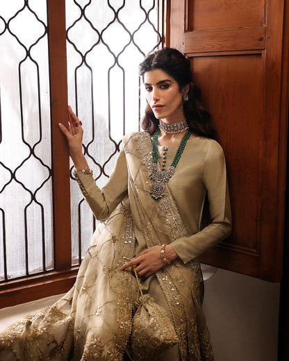 Faiza Saqlain | Mehermah Luxe Formals | Nainsi - Pakistani Designer Dress - by Faiza Saqlain | Type: Formal - 100% Original at Saira Sultan