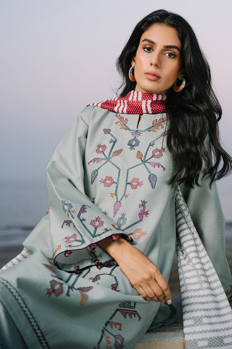 Jazmin | Summer Lawn 25 | USE-9137 L Light Pistachio Lawn