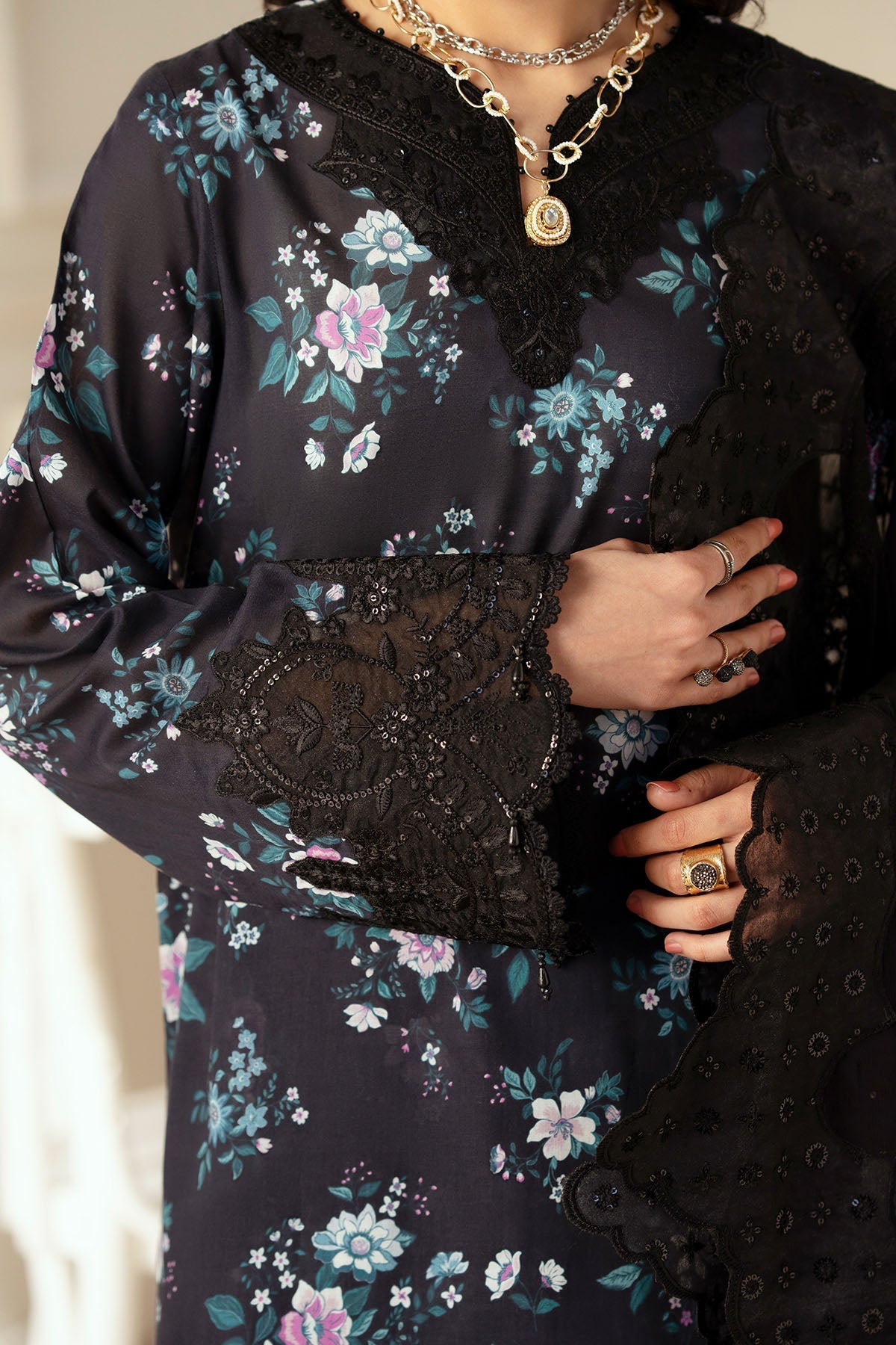 Nureh | Feya Eid Lawn | FE-04 L Black Lawn