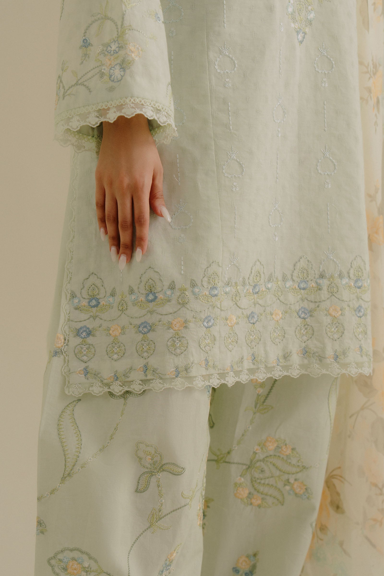 Zara Shahjahan | Coco Lawn 25 | Elva-1B M Greenish Grey Lawn