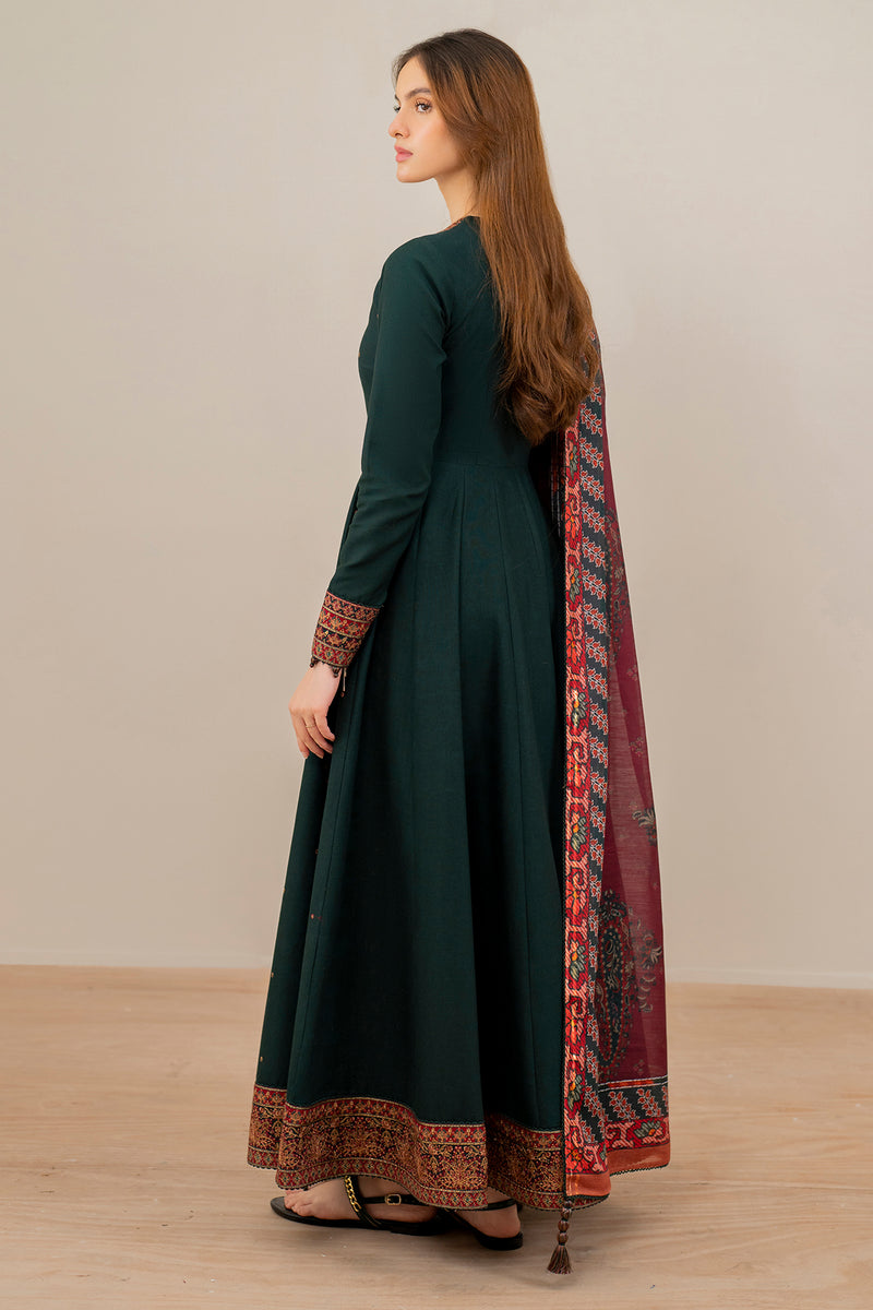 Jazmin | Summer Lawn 25 | USE-9132 S Dark Green Lawn