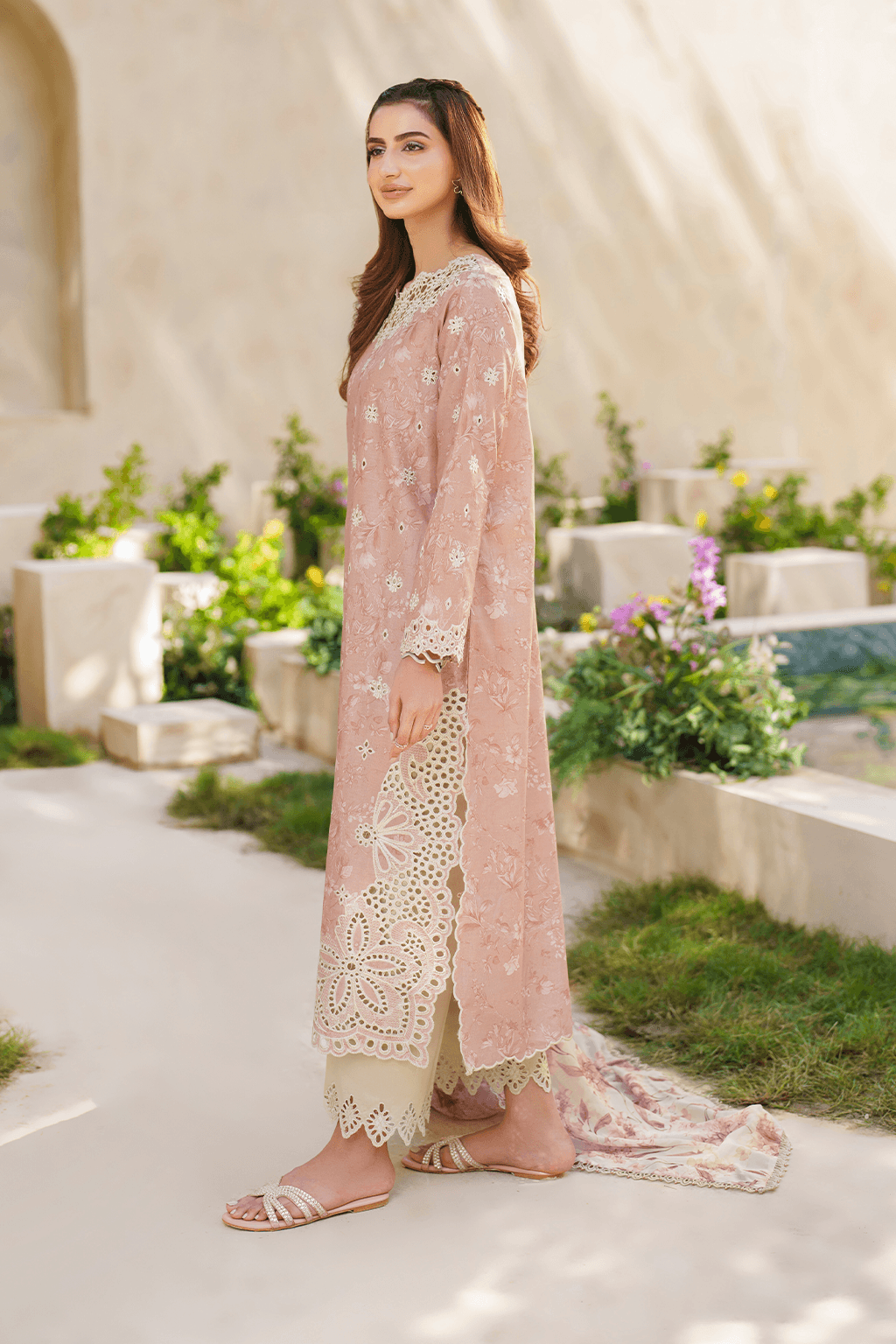 Iznik | Festive lawn 24 | SFL-11 - Pakistani Designer Dress - by Iznik | Type: Luxury - 100% Original at Saira Sultan
