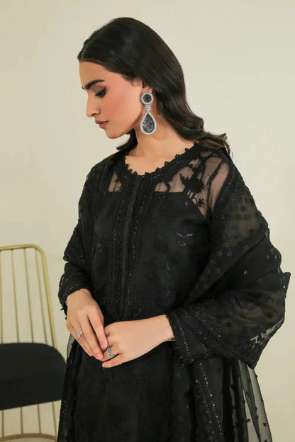 Baroque | Formals Collection | UF-235 - Pakistani Designer Dress - by Baroque | Type: Formal - 100% Original at Saira Sultan