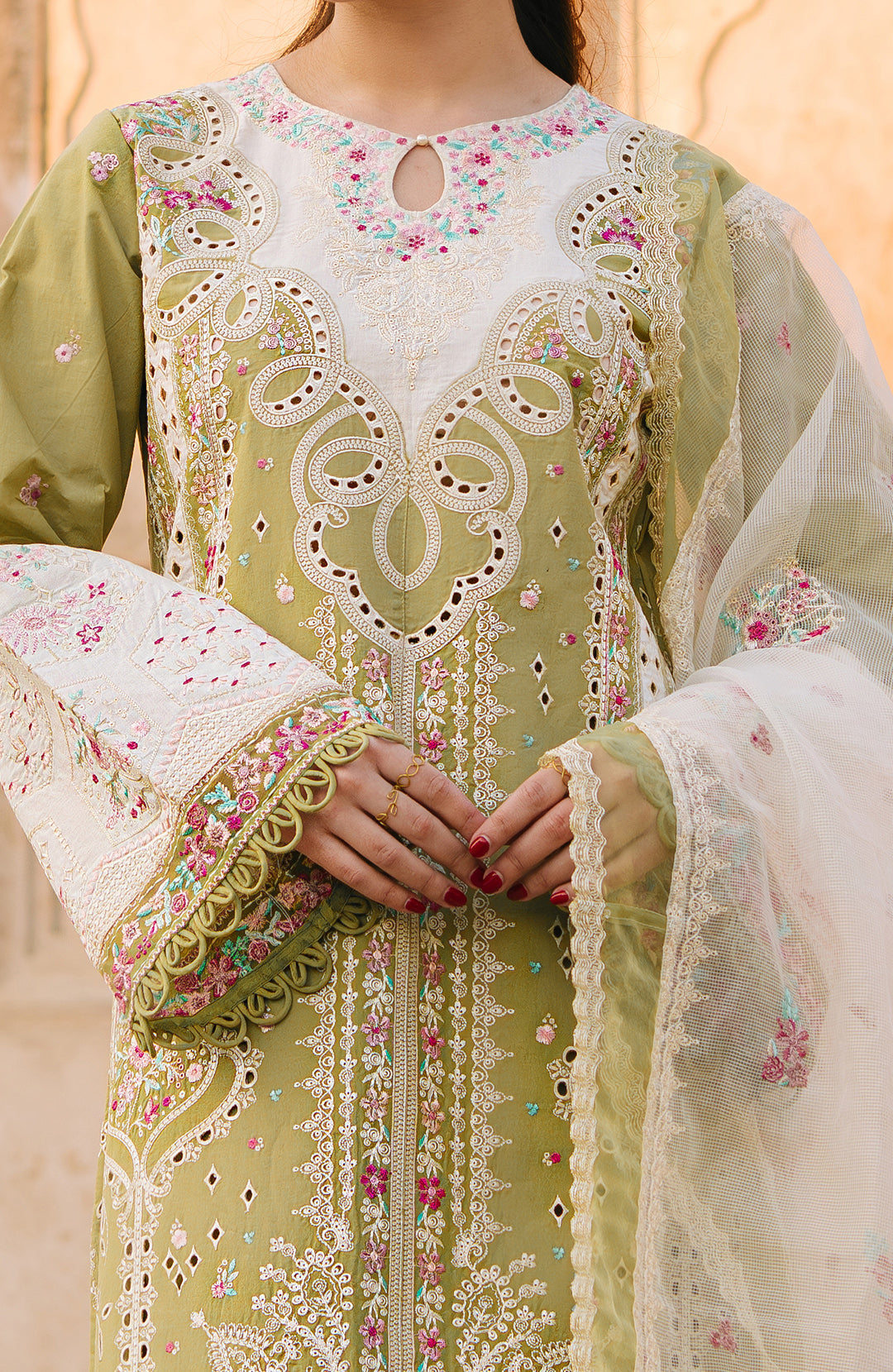 Fiona | Sarang Lawn 25 | Talia M Mehndi Lawn