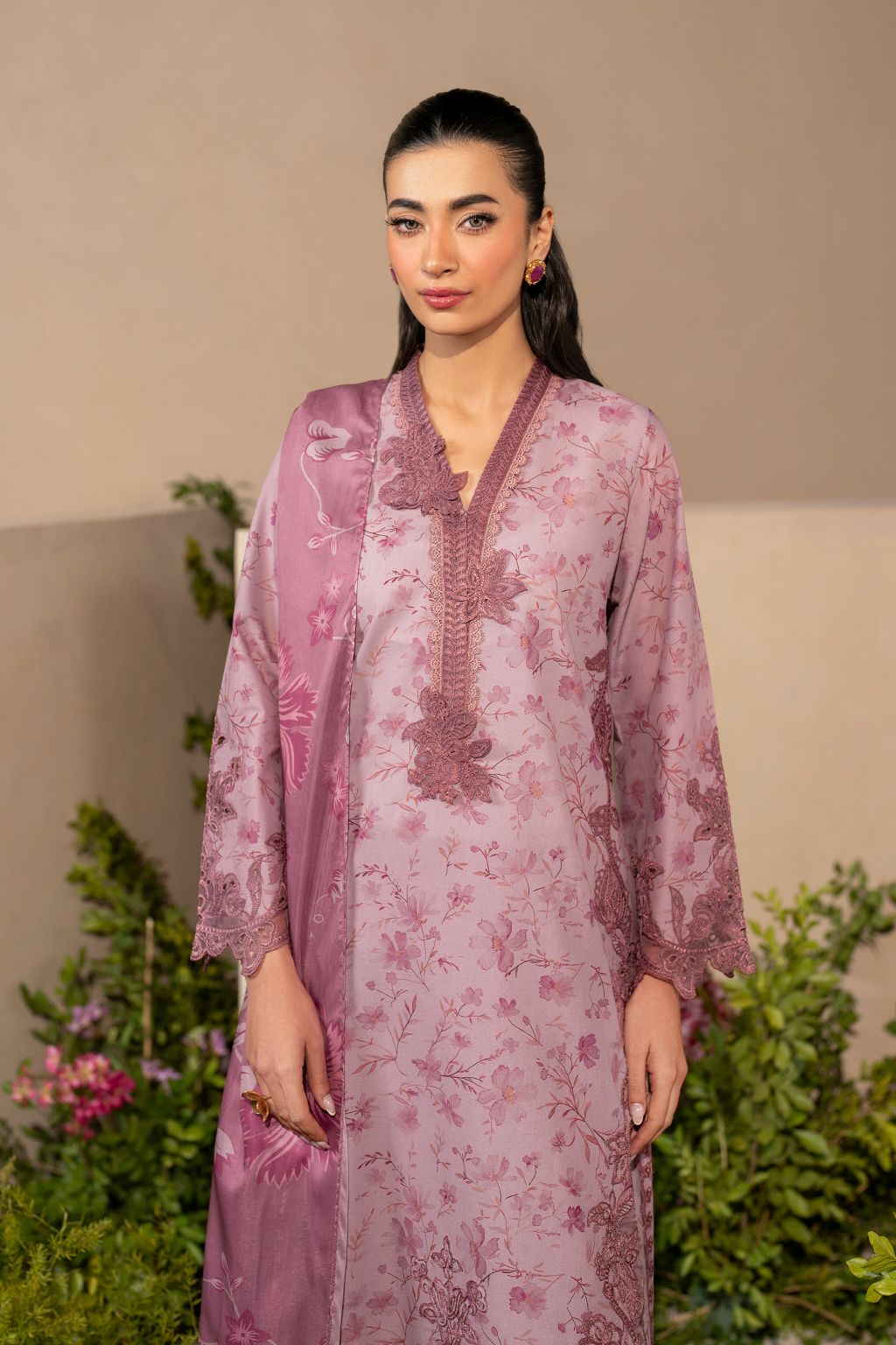Iznik | Festive Lawn 25 | EFL-04 L Rose Pink Lawn