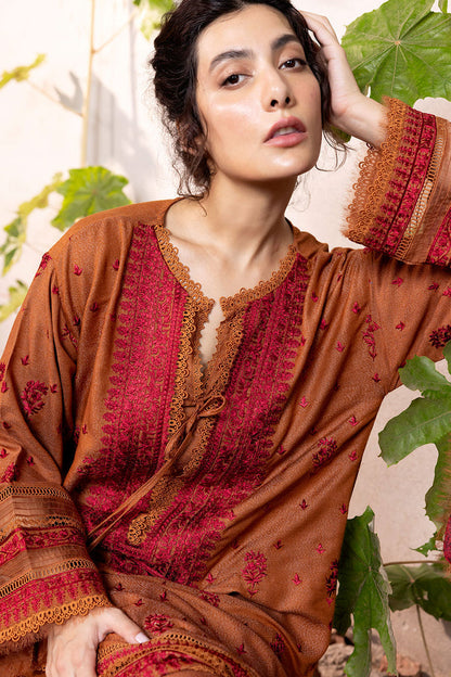 Sobia Nazir | Fall Edit 24 | DESIGN 7A FALL EDIT 2024 UNSTITCHED - Pakistani Designer Dress - by Sobia Nazir | Type: Luxury - 100% Original at Saira Sultan
