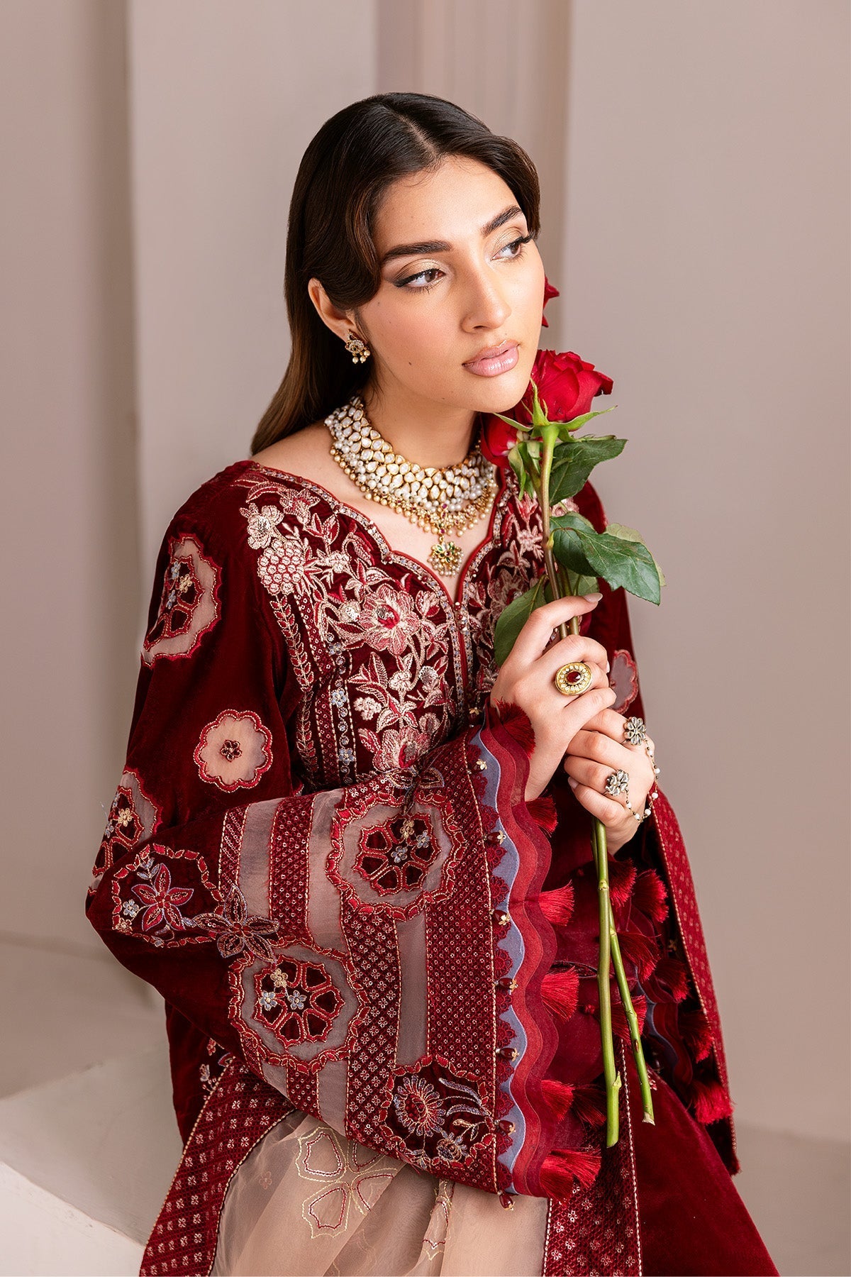 Alizeh | Makhmal Luxury Velvet Edit | Velzari by Alizeh - Designer Dress  - Type : Ladies Clothes - Available at Saira Sultan - 100% Original 