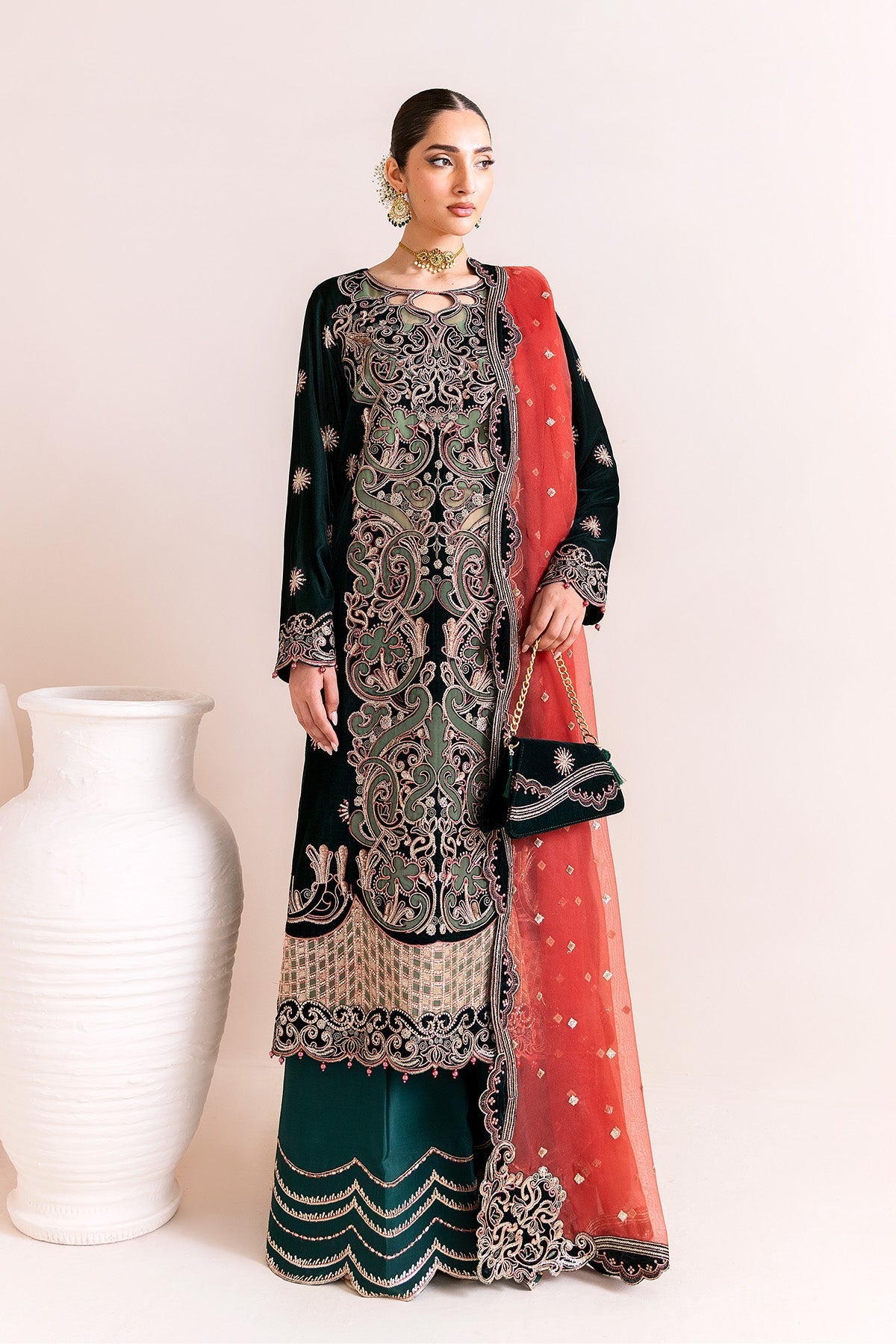 Alizeh | Makhmal Luxury Velvet Edit | Kiswa by Alizeh - Designer Dress  - Type : Ladies Clothes - Available at Saira Sultan - 100% Original 