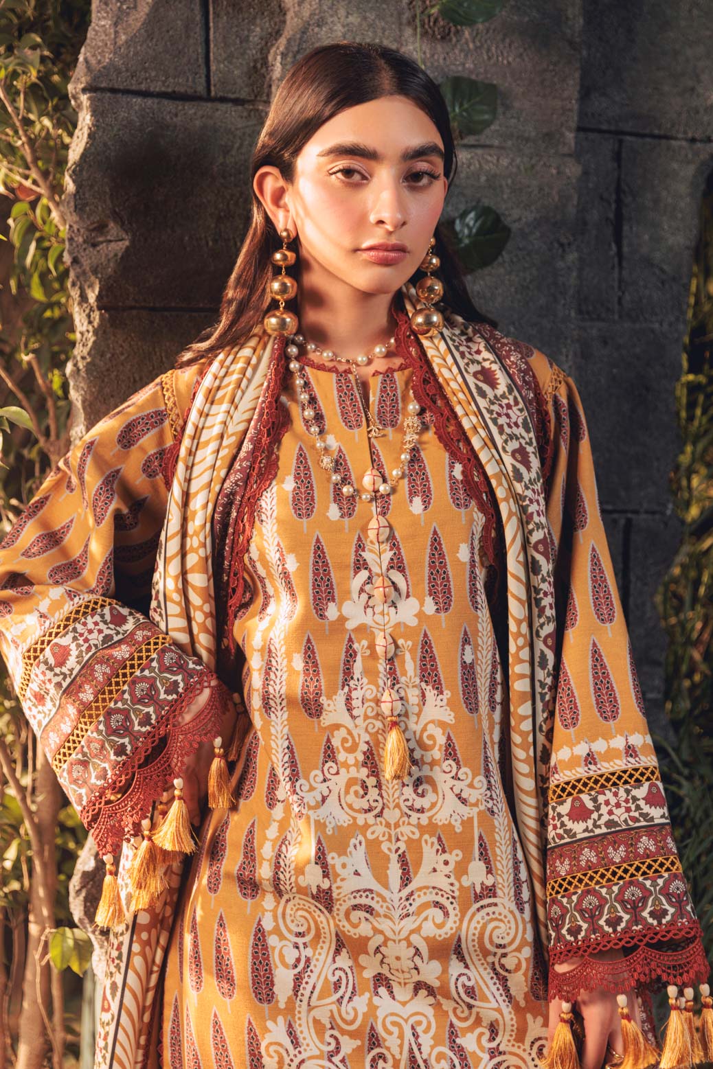 Bonanza Satrangi | Antique Luxe 3 Pc (7W24P3P205)