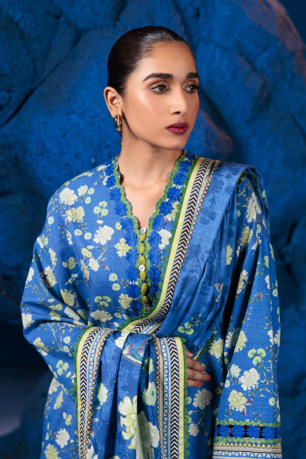Bonanza Satrangi | Regatta 3 Pc (7W24P3P209)
