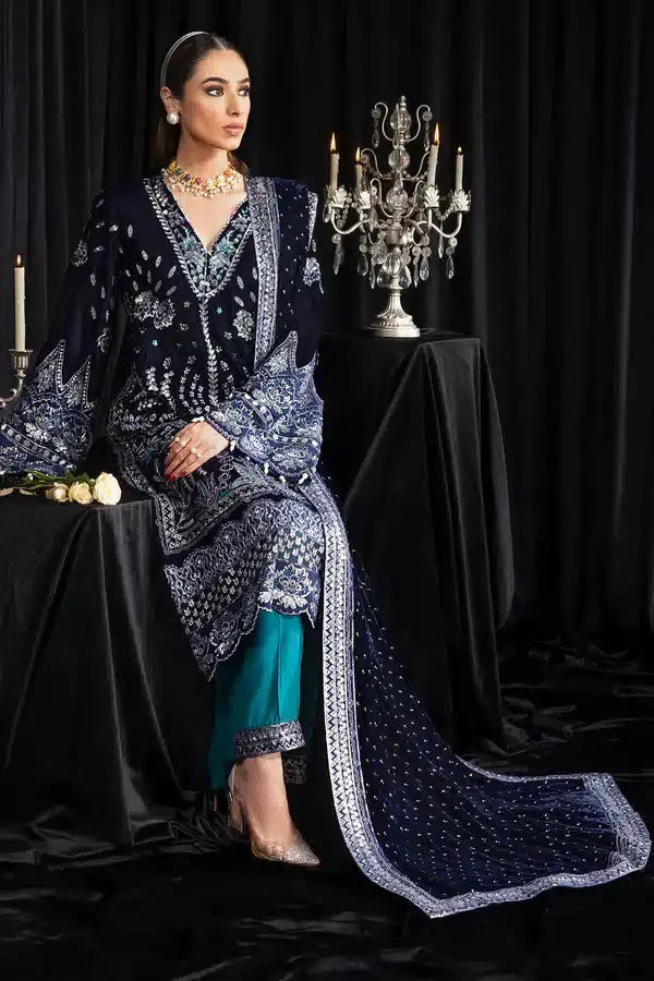 Nureh | Maya Velvet 23 | Safeena - Pakistani Designer Dress - by Nureh | Type: Formal - 100% Original at Saira Sultan