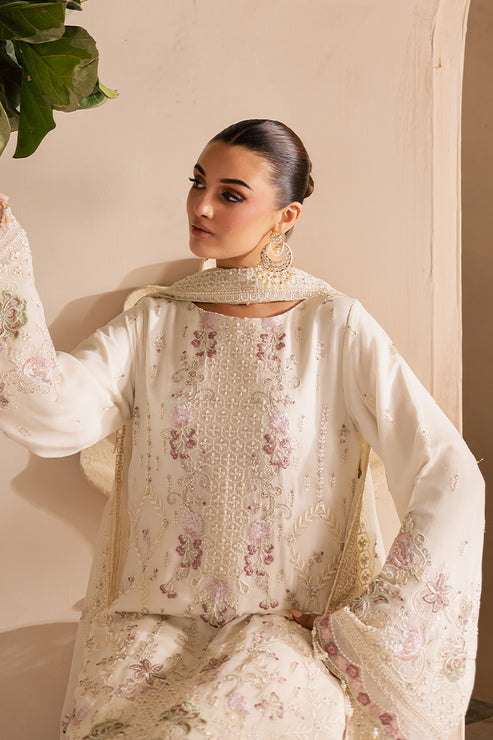Emaan Adeel | Miraan luxury chiffon | ELANORA L Off White Chiffon