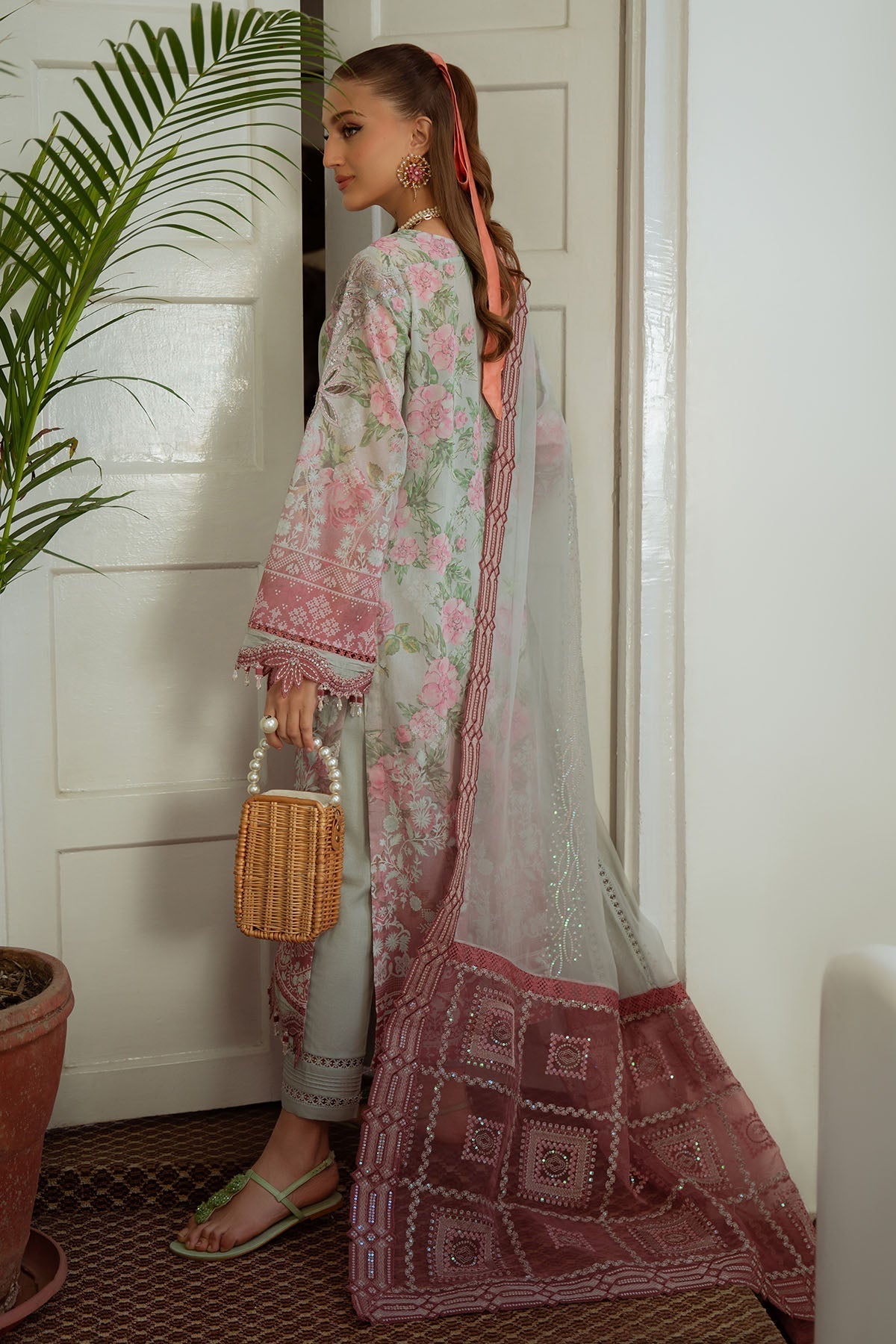 Nureh | Maya Swiss Lawn | NS-147 S Gray Lawn