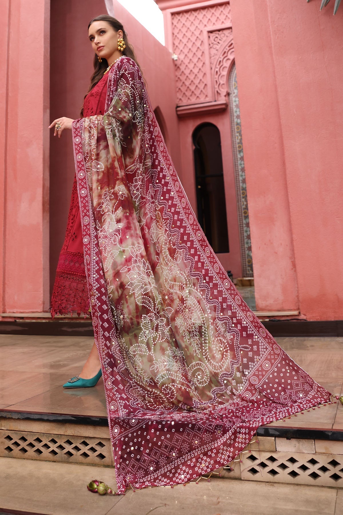 Nureh | Bazaar Lawn 25 | NE-109 L Lawn Haute Red