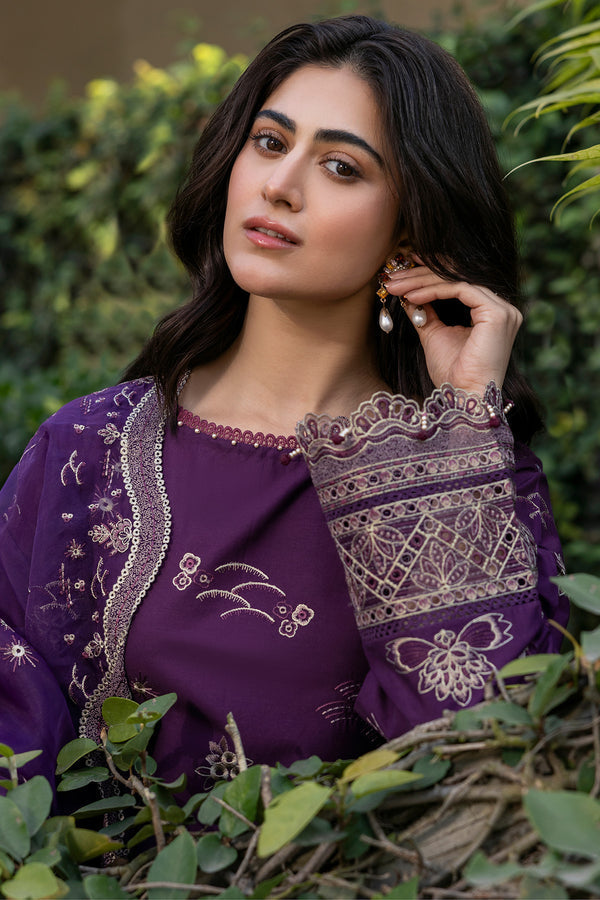 Farasha | Summer Weaves Embroidered Lawn | Raven Plum M Plum Lawn