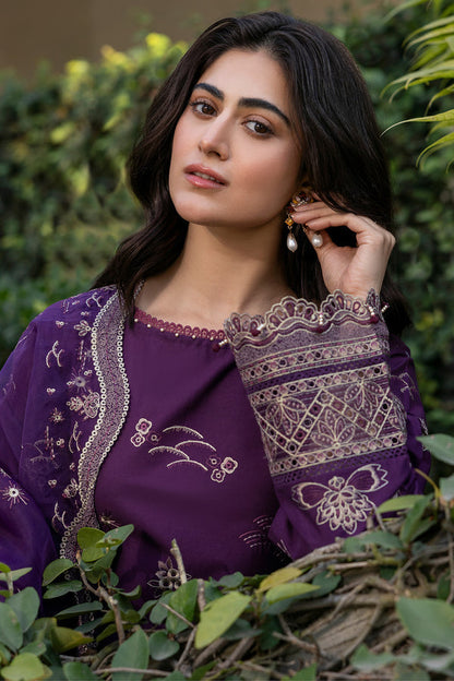 Farasha | Summer Weaves Embroidered Lawn | Raven Plum M Plum Lawn