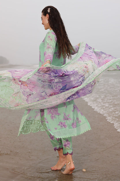 Nureh | Gardenia Embroidered Lawn 25 | NSG-174 M IceBery Green Lawn