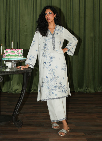 Image | Spring the Tea | ICSE-214191-12524 XS White Cotton