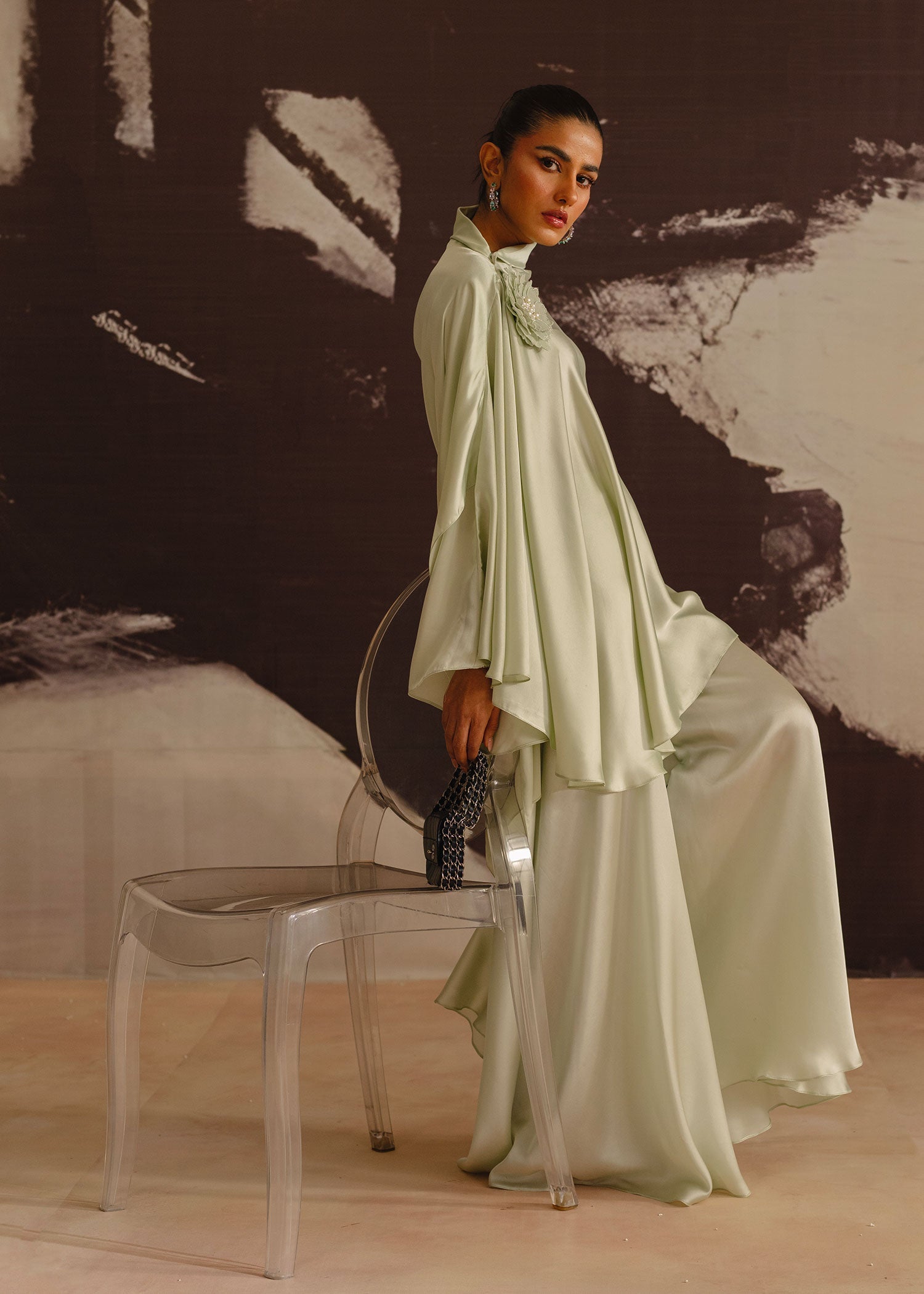 Mahgul | Eye of Cemal | Essence XL Sage Satin