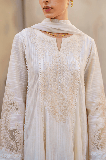Iznik | Festive lawn 24 | SFL-03 - Pakistani Designer Dress - by Iznik | Type: Luxury - 100% Original at Saira Sultan