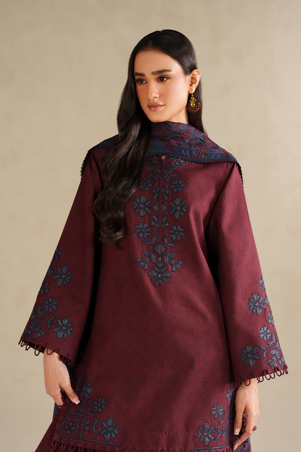 Iznik | Winter Chapter 25 | UE-592 Printed Khaddar by Iznik - Designer Dress - Type : Ladies Clothes - Available at Saira Sultan - 100% Original 