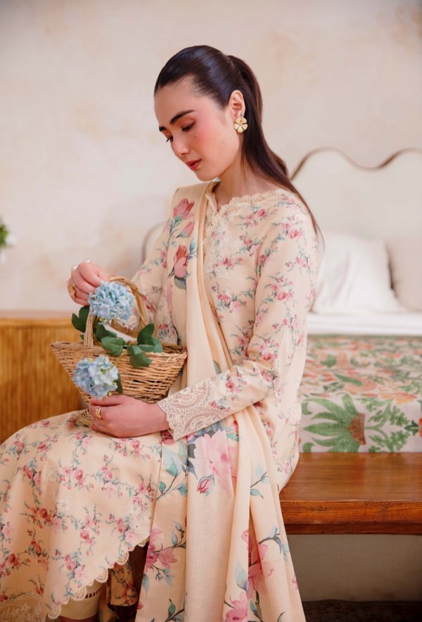 Humdum | Layla 25 | D04 - Pakistani Designer Dress - by Humdum - Type : Ladies Clothes - 100% Original at Saira Sultan