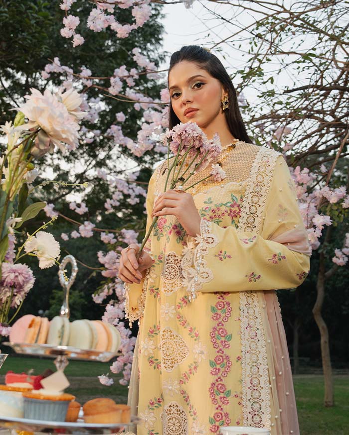 Zevk | Flora Festive Lawn | LIME L Yellow Lawn