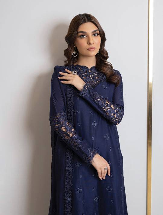 Iznik | Lawnkari 24 | UE-146 NEATSCAPE - Pakistani Designer Dress - by Iznik | Type: Formal - 100% Original at Saira Sultan