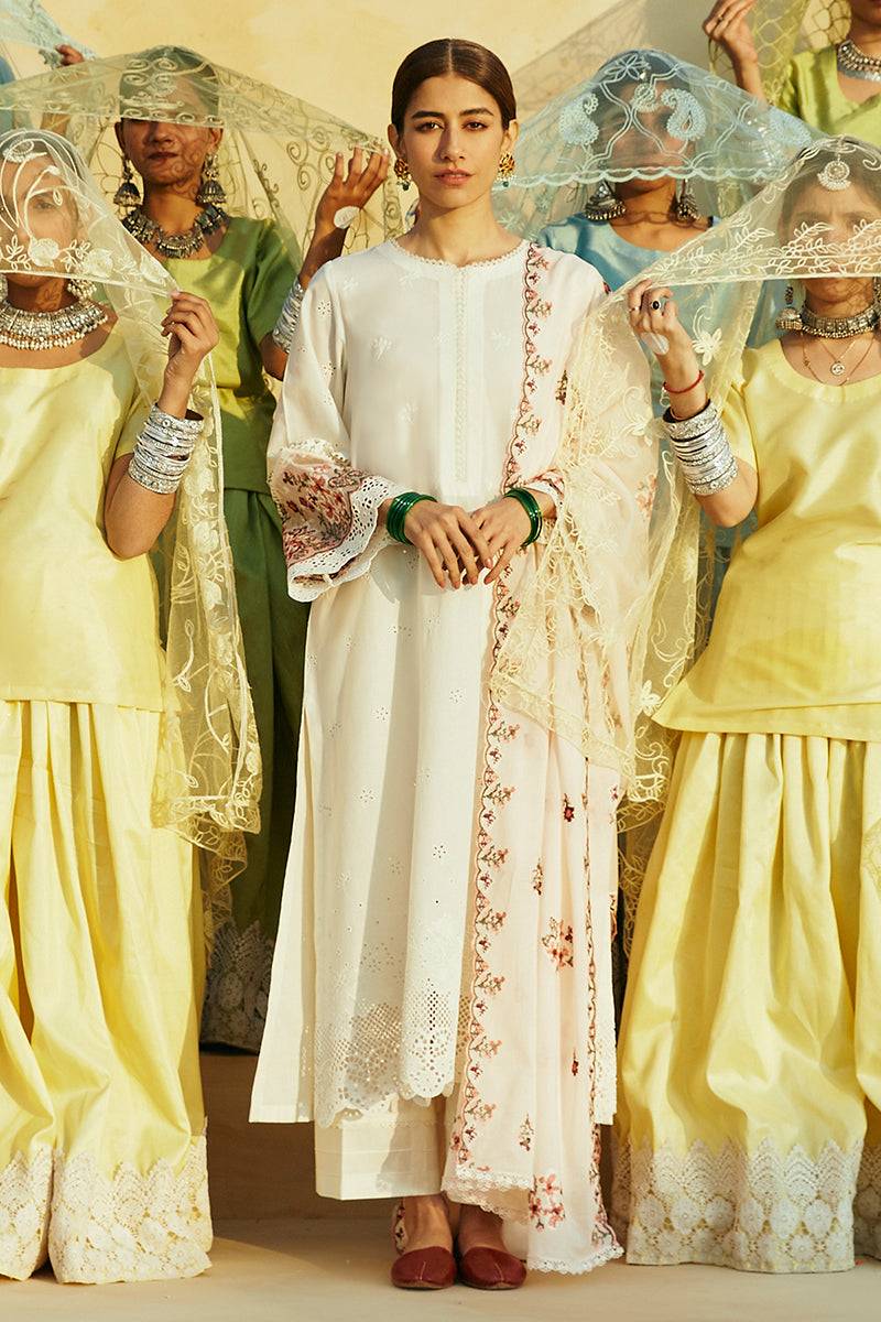 Cross Stitch | Premium Lawn 24 | PASTEL PINK - Pakistani Designer Dress - by Cross Stitch | Type: Formal - 100% Original at Saira Sultan