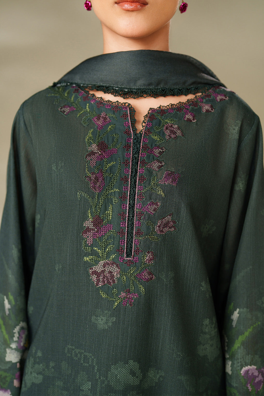 Iznik | Winter Chapter 25 | UE-567 Printed Khaddar by Iznik - Designer Dress - Type : Ladies Clothes - Available at Saira Sultan - 100% Original 