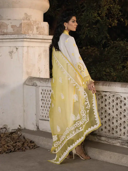 Faiza Faisal | Maya Luxury Lawn | Ceren - Pakistani Designer Dress - by Faiza Faisal | Type: Luxury - 100% Original at Saira Sultan