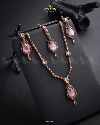 Syra Yousuf Necklace Set Golden Mint Pink