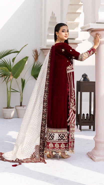 Zebtan | Andaz e Makhmal | ZAM-02 S Maroon Velvet