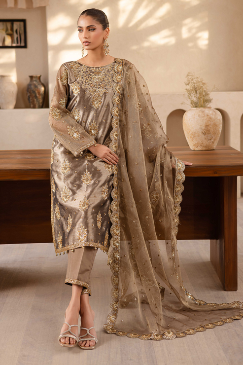 Emaan Adeel | Noore Festive Formals | RAVEEN XL Mauve Zari Mesoury