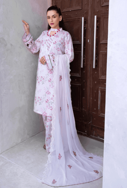 Humdum | Gardenia Lawn 24 | PLG 3 - D08 - Pakistani Designer Dress - by HumDum | Type: Luxury - 100% Original at Saira Sultan