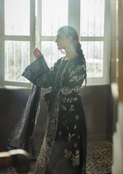 Kahf Premium | Kahf Karandi 25 | KKH-6B LIARA - Pakistani Designer Dress - by Kahf Premium - Type : Ladies Clothes - 100% Original at Saira Sultan
