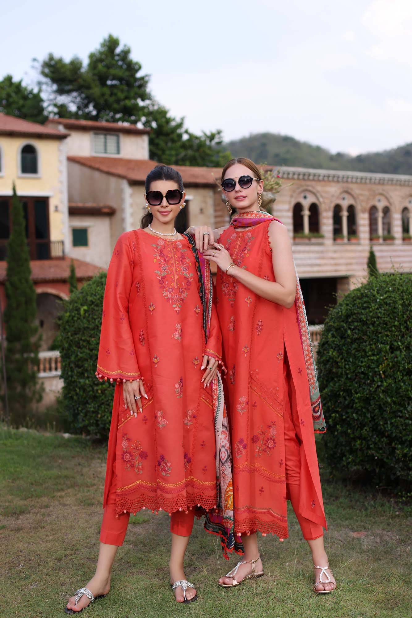 Noor by Saadia Asad | Eid Luxe Printkari 24 | D3 - Pakistani Designer Dress - by Noor by Saadia Asad | Type: Luxury - 100% Original at Saira Sultan