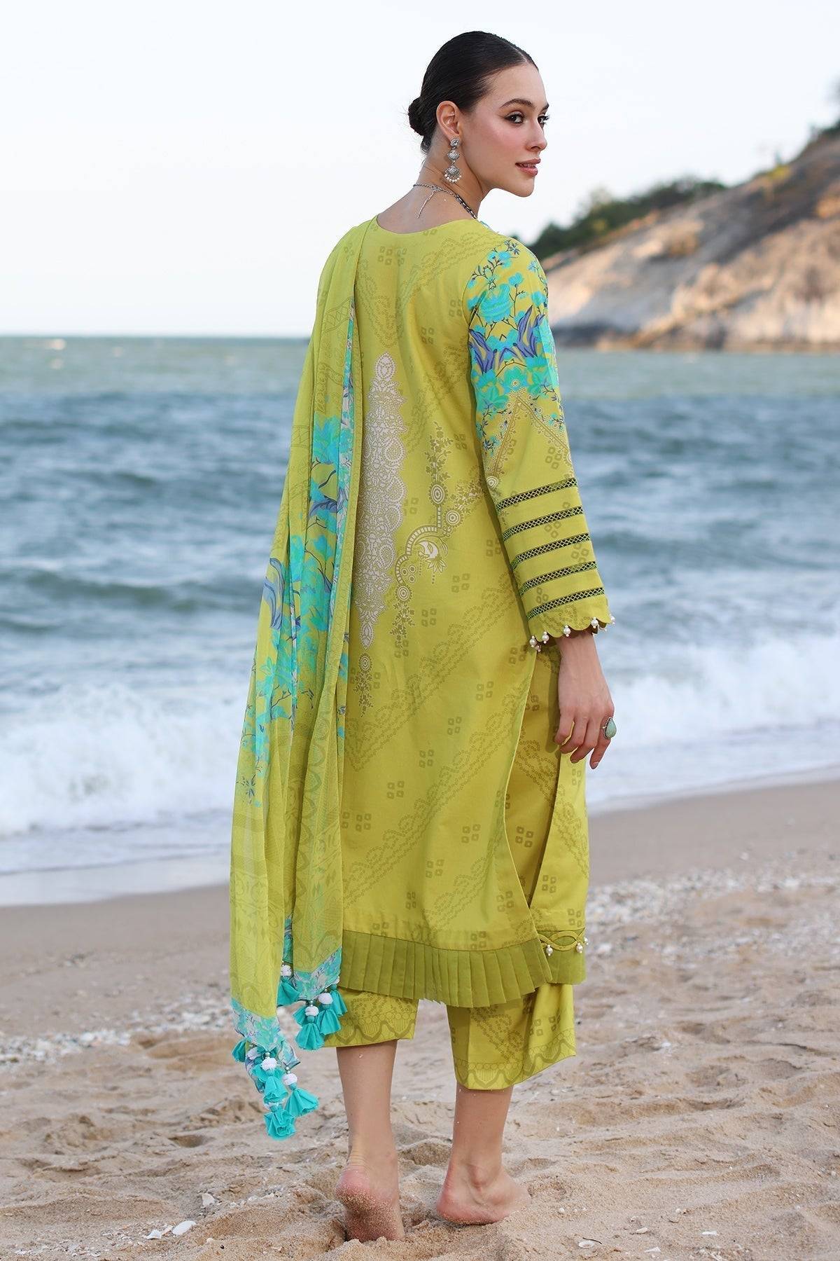 Charizma | C Prints Vol 6 | CP4-48 - Pakistani Designer Dress - by Charizma | Type: Casuals - 100% Original at Saira Sultan