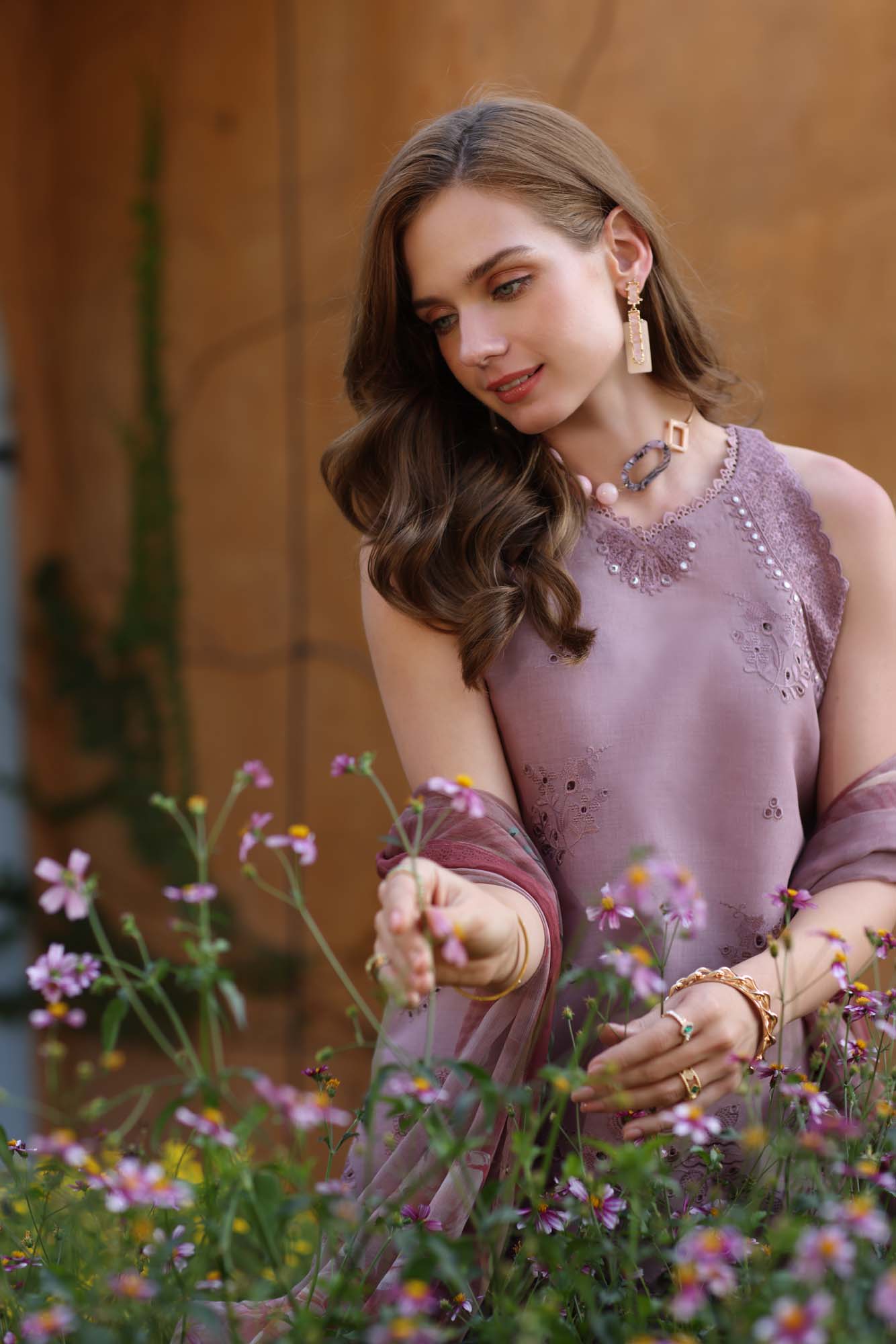 Noor by Saadia Asad | Luxe Chikankari 25 | D8-A S Dusty Pink Lawn