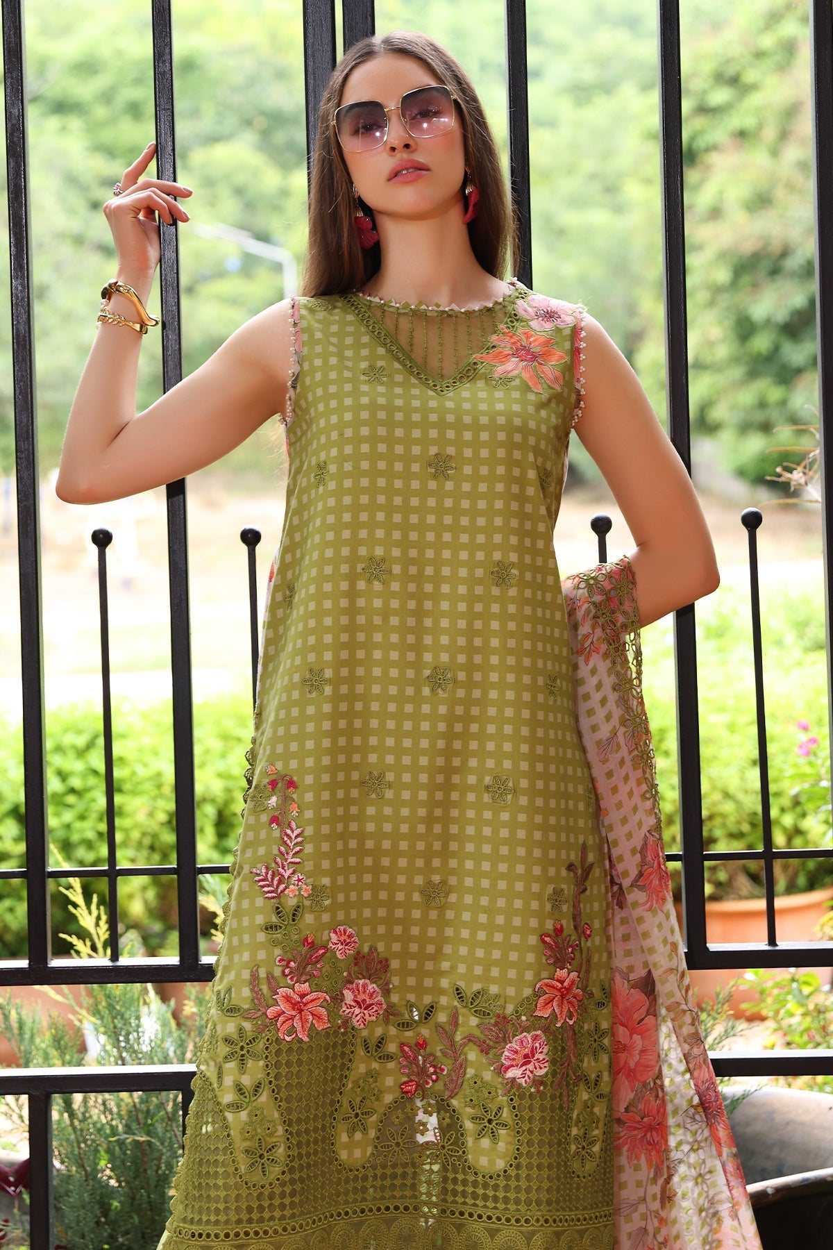 Charizma | Rang e Bahar | CRB5-08 M mendhi Lawn