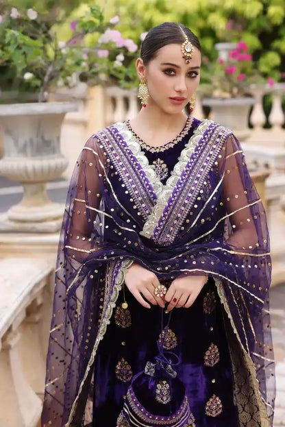 Noor by Saadia Asad | Kaani Wedding Formals 23 | D4 - Pakistani Designer Dress - by Noor by Saadia Asad | Type: Formal - 100% Original at Saira Sultan