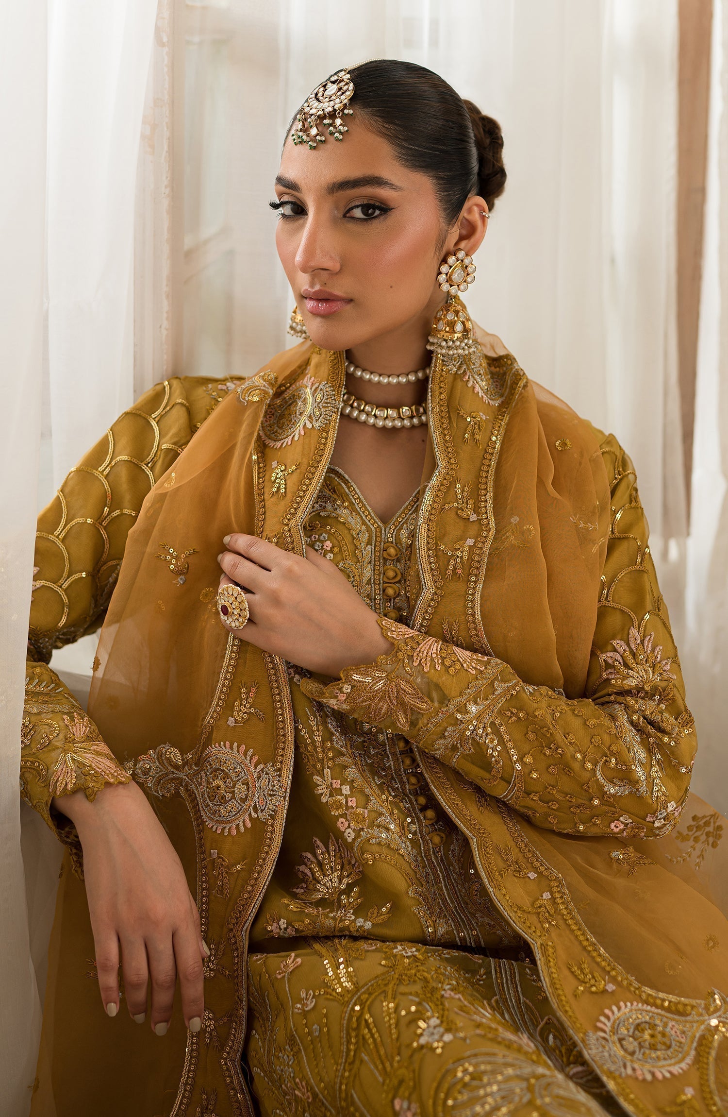 Emaan Adeel | Suave Luxury Formals 24 | ZOE - Pakistani Designer Dress - by Emaan Adeel | Type: Formal - 100% Original at Saira Sultan