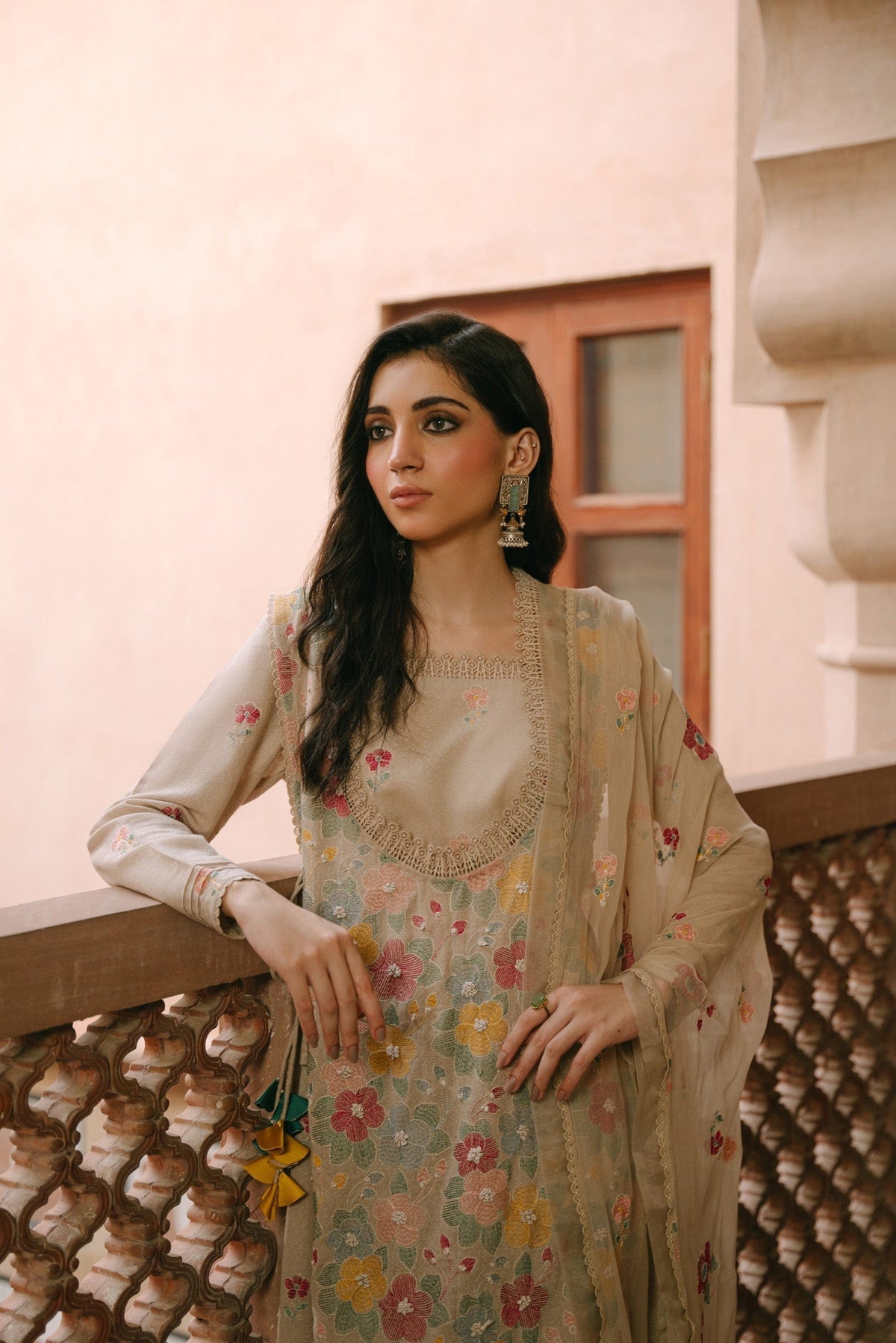Taana Baana | Manzil Winter | M3407A M Beige Karandi