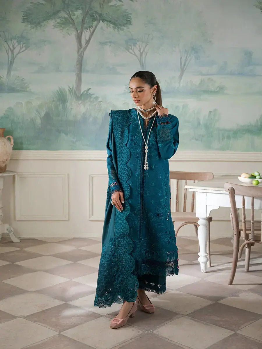 Maryum Hussain | Laani Luxury Pret | Sefa - Pakistani Designer Dress - by Maryam Hussain | Type: Luxury - 100% Original at Saira Sultan