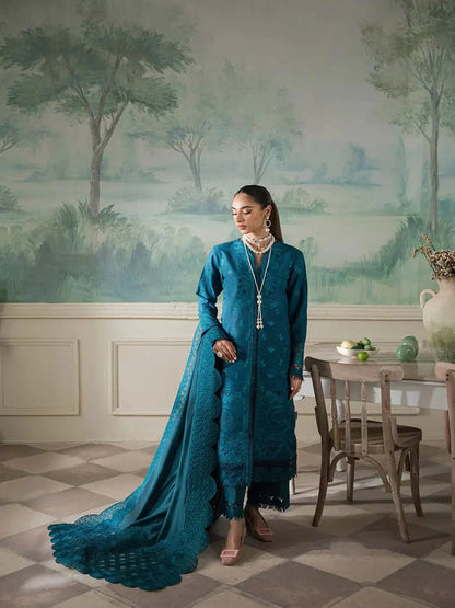 Maryum Hussain | Laani Luxury Pret | Sefa - Pakistani Designer Dress - by Maryam Hussain | Type: Luxury - 100% Original at Saira Sultan