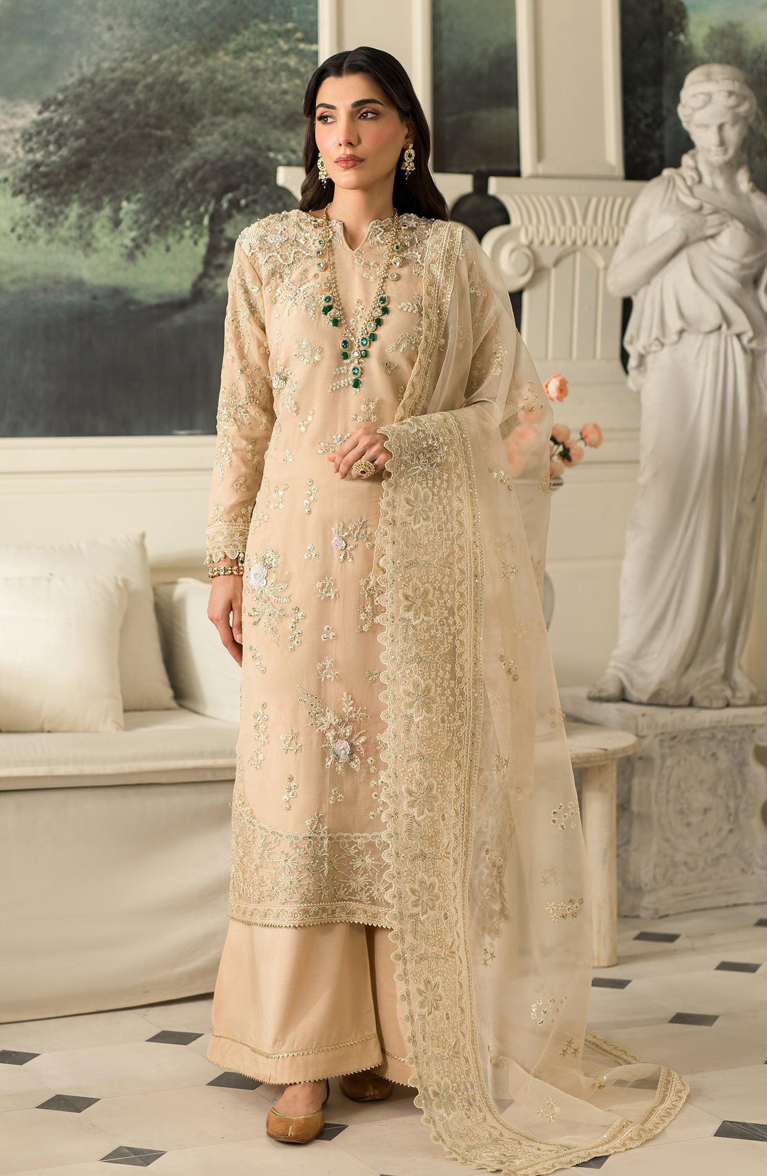 Emaan Adeel | Suave Luxury Formals 24 | ARUNA - Pakistani Designer Dress - by Emaan Adeel | Type: Formal - 100% Original at Saira Sultan