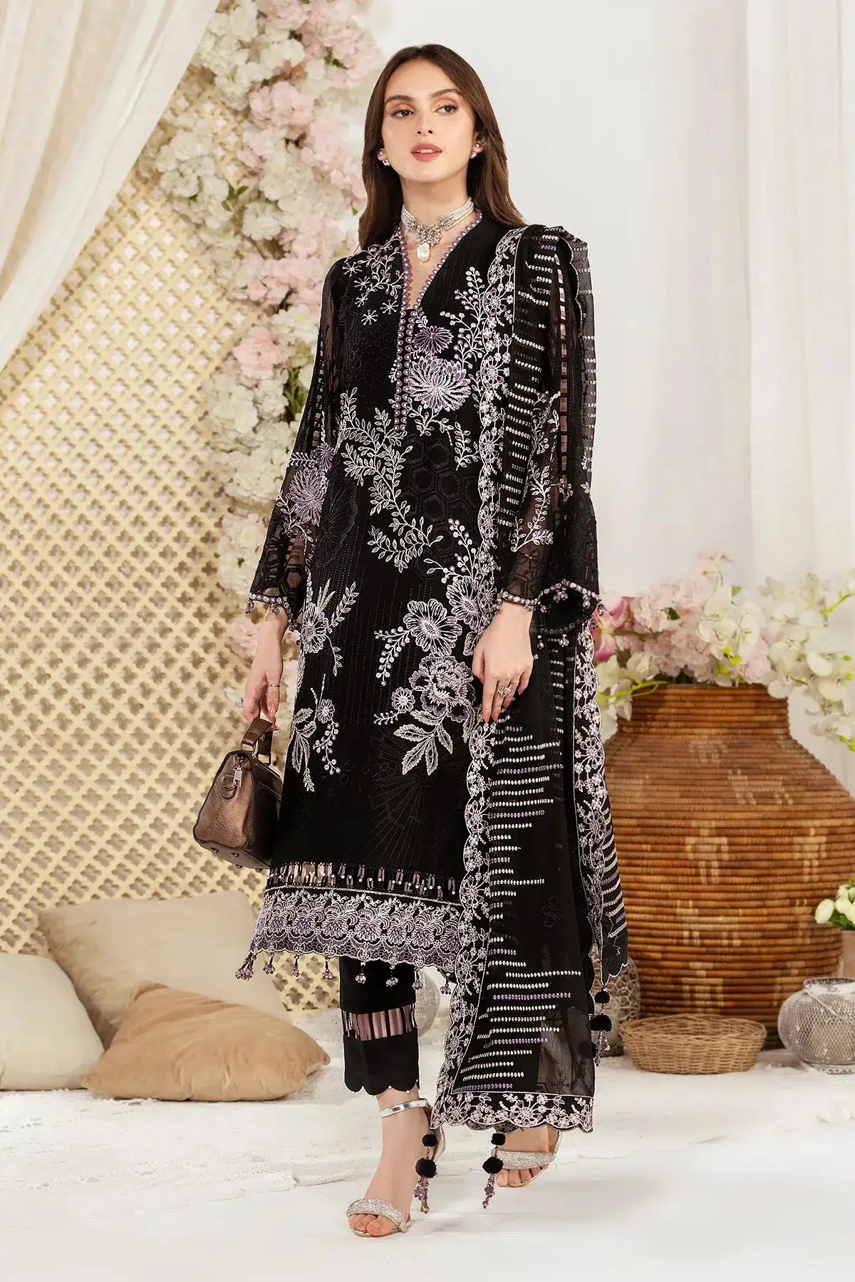 Alizeh | Formals Collection | Arisha - Pakistani Designer Dress - by Alizeh | Type: Formal - 100% Original at Saira Sultan